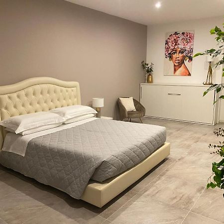 A Casa Di Lella Bed & Breakfast Budrio  Bagian luar foto